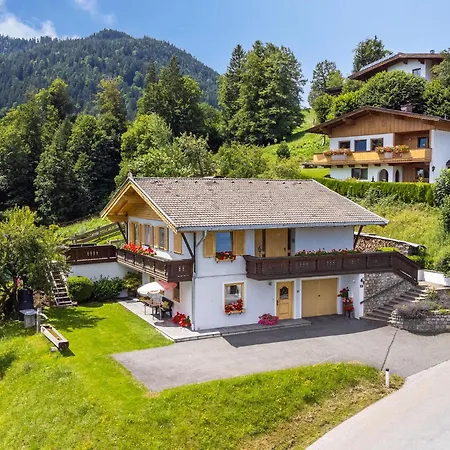 Appartement Schoene Aussicht *